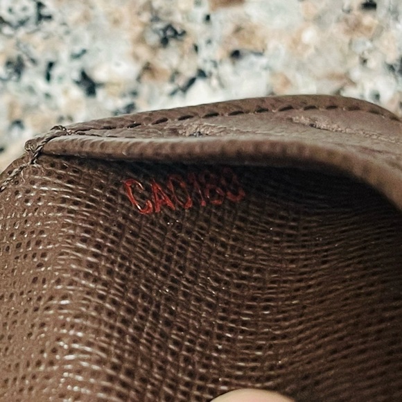 Louis Vuitton Slender Damier Ebene Canvas Wallet - Picture 6 of 6